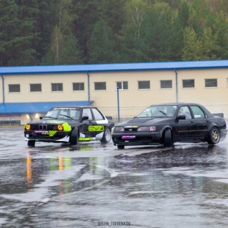 ford sierra & bmw e30-min