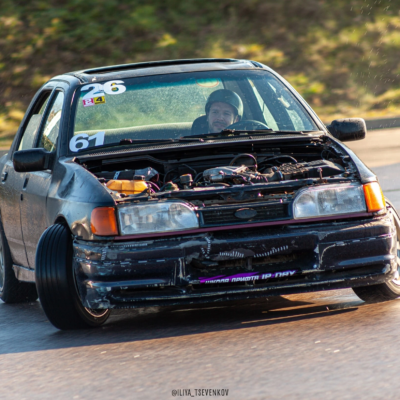 ford sierra drift-min